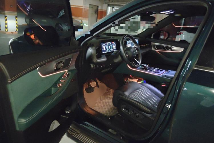 Used GAC Trumpchi GS8 2022 Dual-Engine Series 2.0TM Two-Wheel Drive Prestige Edition (7 Seats)
