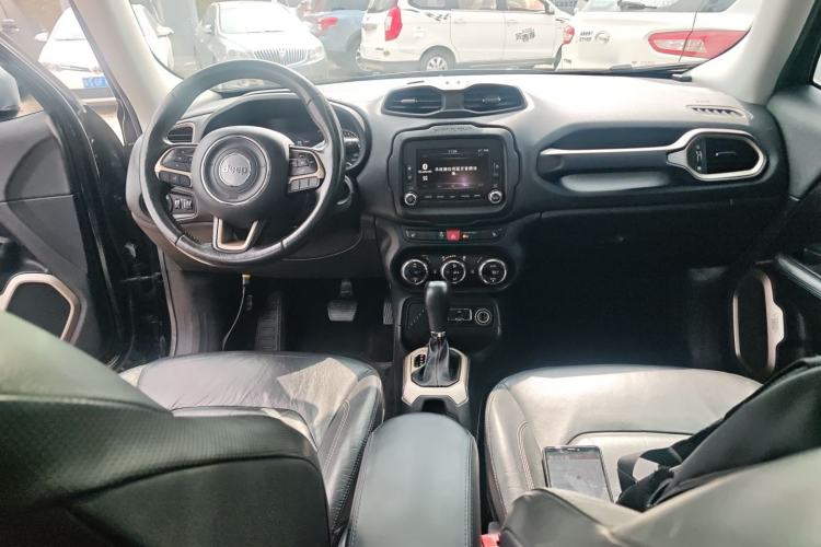 Used Jeep Renegade 2016 1.4T Automatic Smart Edition