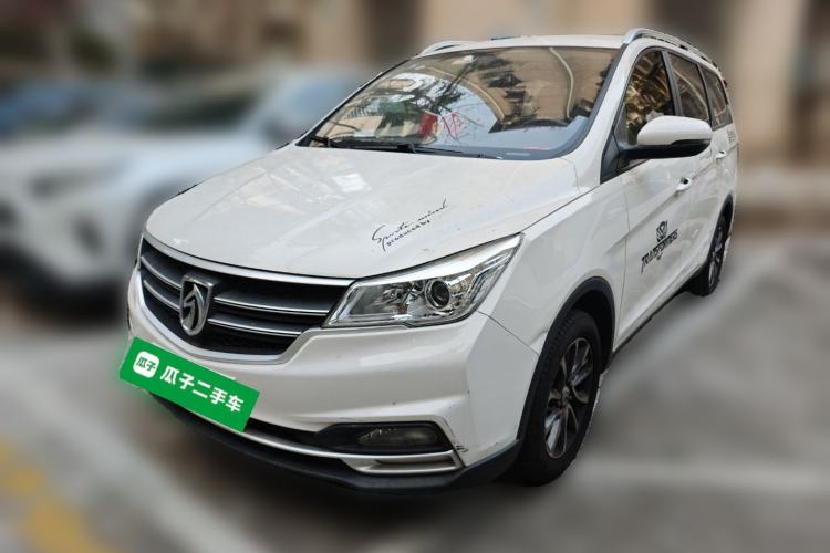 Used Baojun 730 2019 1.5T Manual Fashion Model 7-seater National V