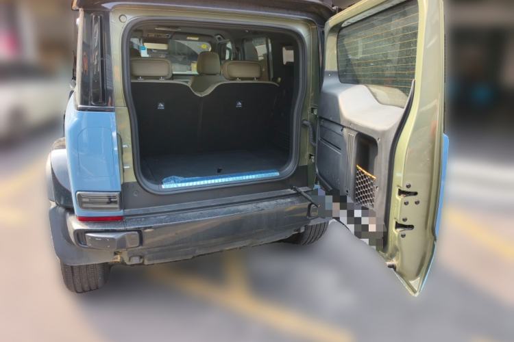 Used iCAR V23 2025 501 Four-Wheel Drive Intelligent Driving Version Trunk