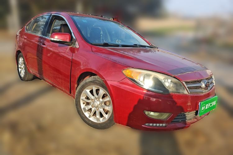 Used Soueast V5 Lingzhi 2012 1.5L Manual Comfort Edition Front Right 45 Deg