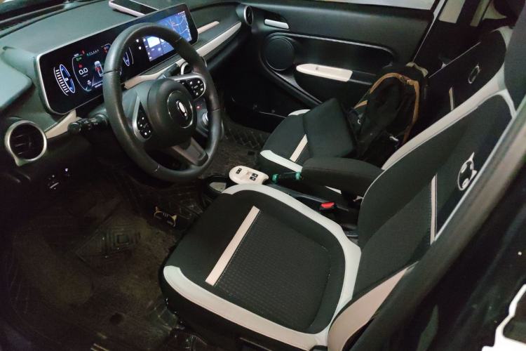 Used ORA Black Cat 2022 351 km Comfort Version Lithium Iron Phosphate Left Front Seat