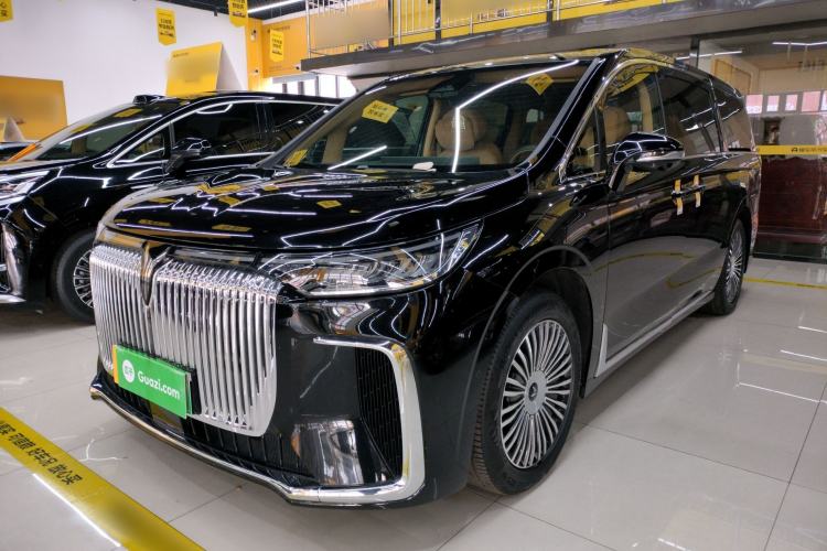 Used VOYAH Dream 2025 PHEV Four-Wheel Drive Excellence Kunpeng Edition