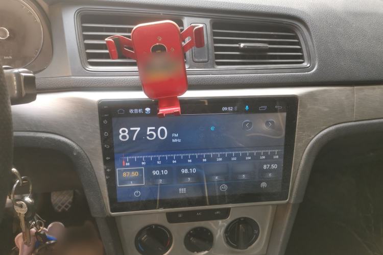 Used Volkswagen Lavida 2013 Revised Classic 1.6L Manual Fashion Edition
