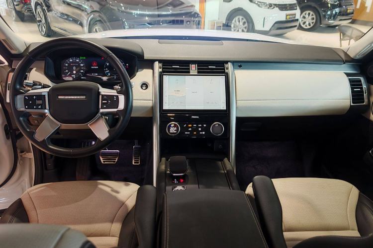 Used Land Rover Discovery 2021 360 PS R-Dynamic SE