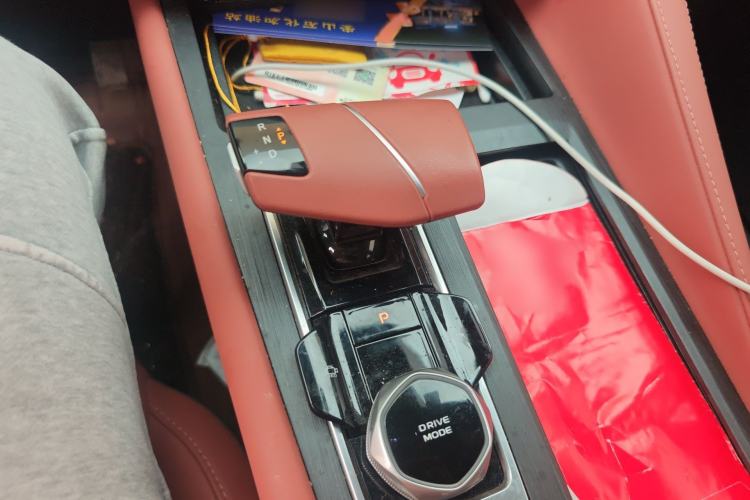 Used CHANGAN CS75 PLUS 2023 3rd Generation 1.5T Automatic Prestige Model Gear Lever