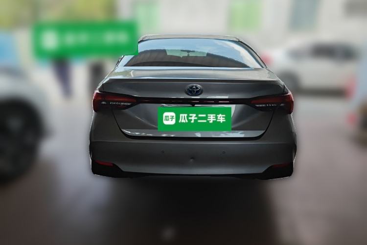 Used Toyota Avalon 2019 Dual-Engine 2.5L Luxury Edition China VI Standard