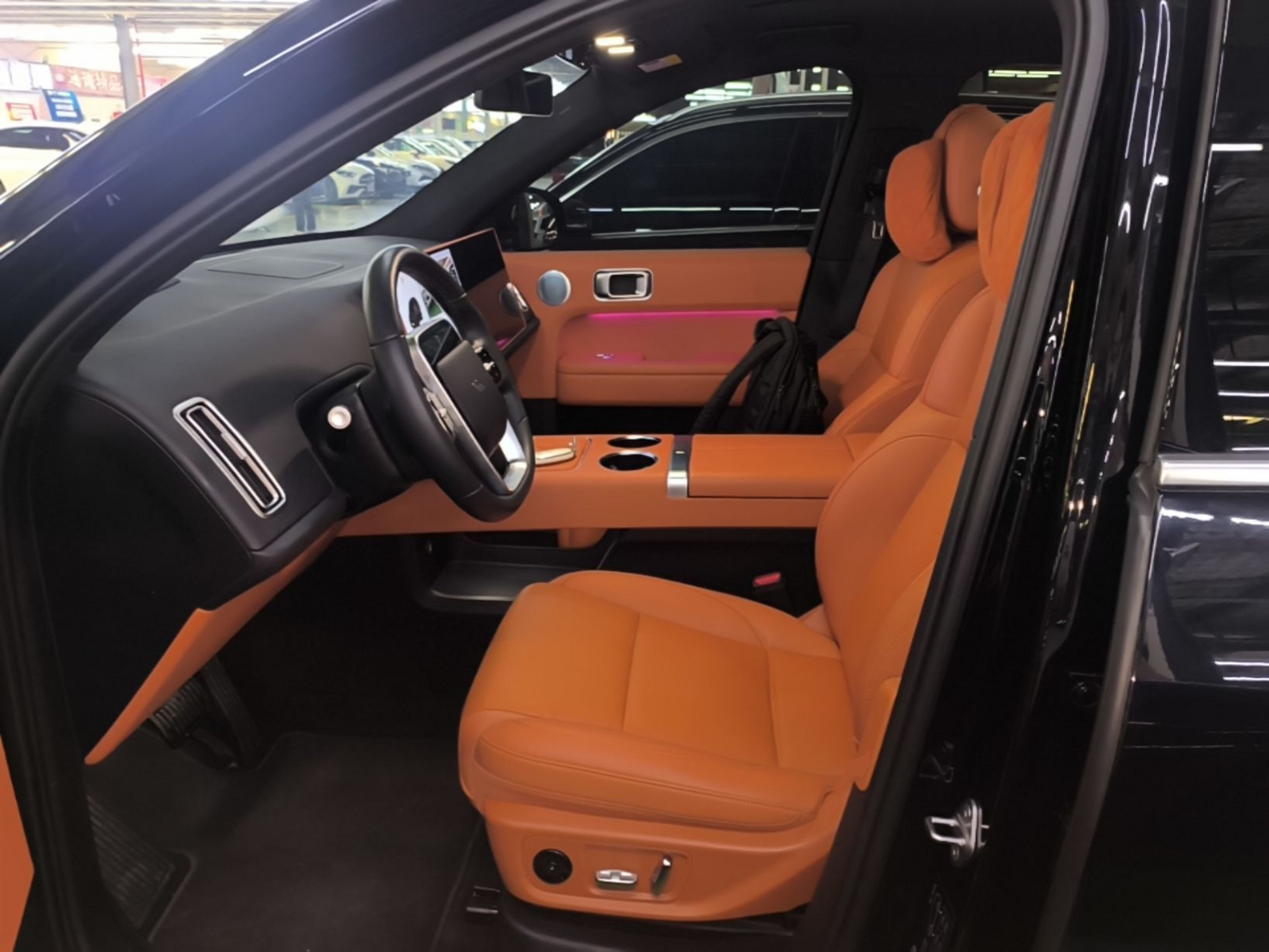 Interior delantero