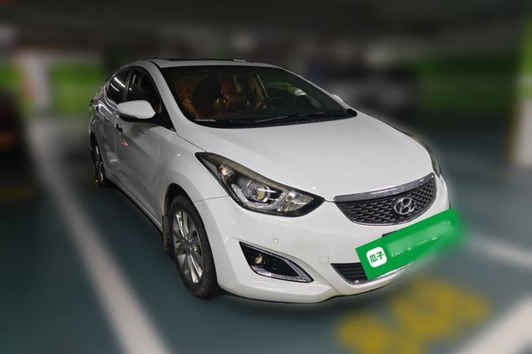 Used Hyundai Elantra (5th Generation / Langdong) 2016 1.6L Automatic Prestige Model Front Right 45 Deg