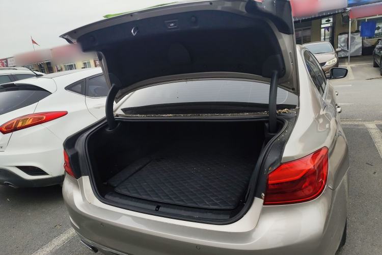 Used BMW 5 Series New Energy 2020 530Le Luxury Package
