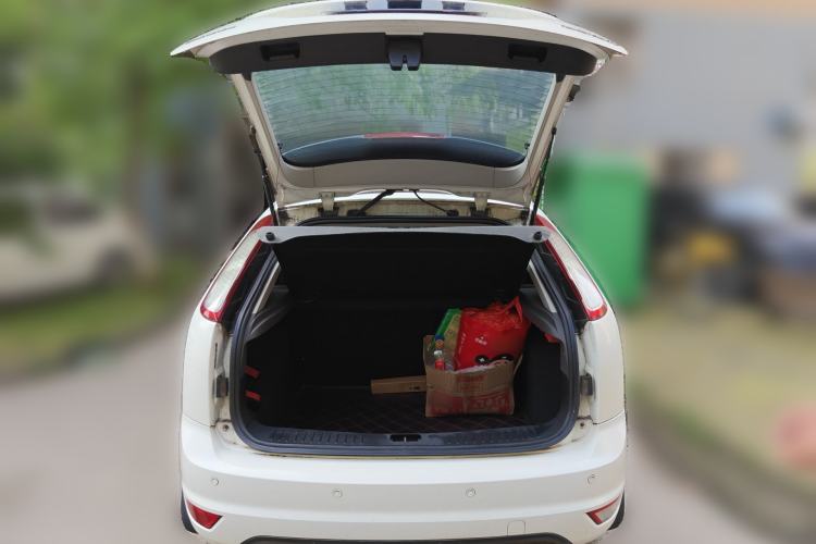 Used Ford Focus 2013 Hatchback Classic 1.8L Manual Base Model