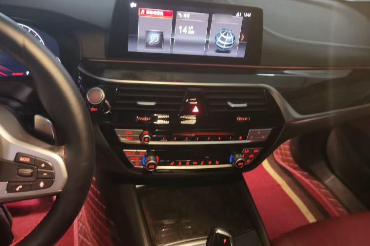 Used BMW 5 Series 2019 530Li Leading Model M Sport Package
