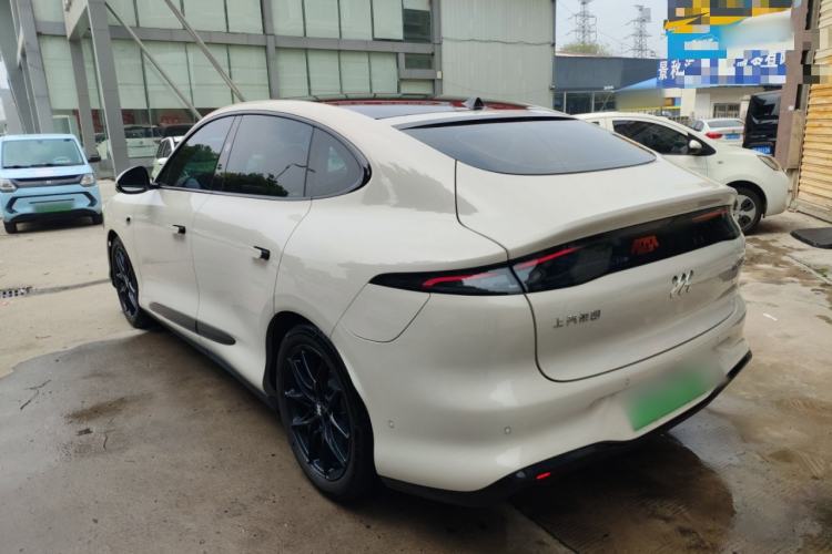 Used IM LS6 2026 Model Pure Electric Max+ Rear Left 45 Deg