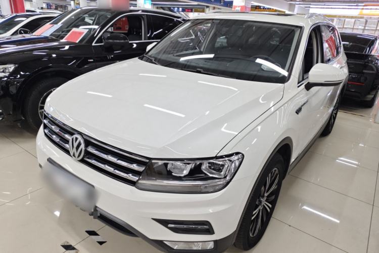 Used Volkswagen Tiguan L 2020 330TSI Automatic Two-Wheel Drive Panoramic Comfort Edition China VI Standard