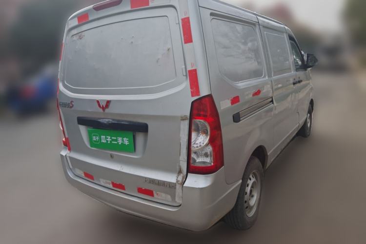 Used Wuling Rongguang S 2022 1.2L Standard Model Window-Sealed Car with Air Conditioning 2 Seats LSI