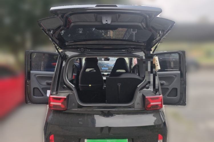 Used Wuling Hongguang MINIEV 2022 GAMEBOY 200km Play Edition with Lithium Iron Phosphate Trunk