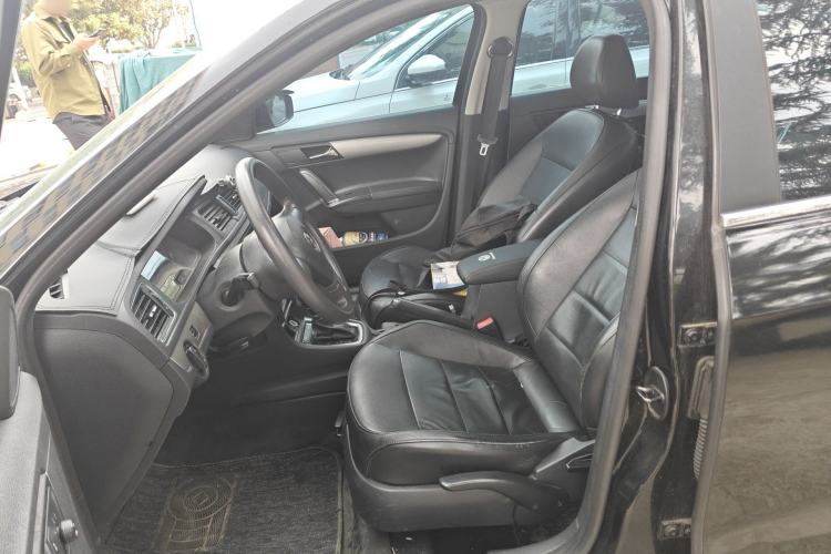 Used Volkswagen Lavida 2013 Restyled Classic 1.6L Automatic Comfort Edition Left Front Seat