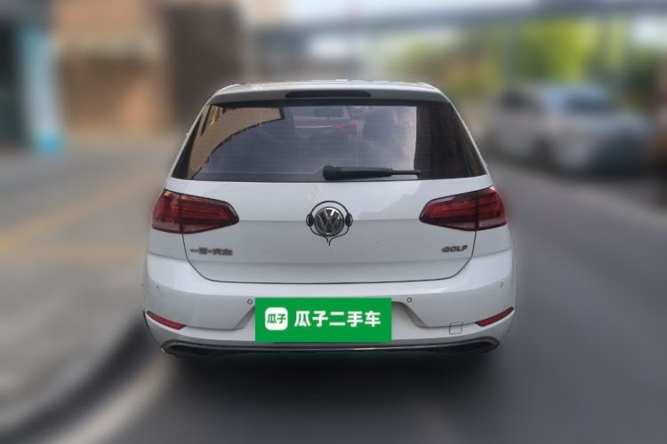 Used Volkswagen Golf 2018 230TSI Manual Comfort Version
