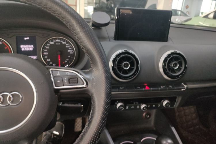 Used Audi A3 2016 Limousine 35 TFSI Style Edition