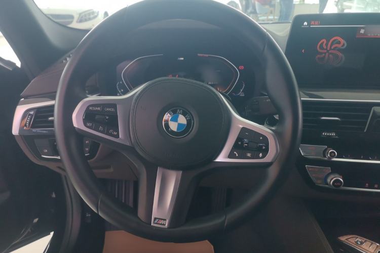 Used BMW 5 Series 2022 Restyled 525Li M Sport Package