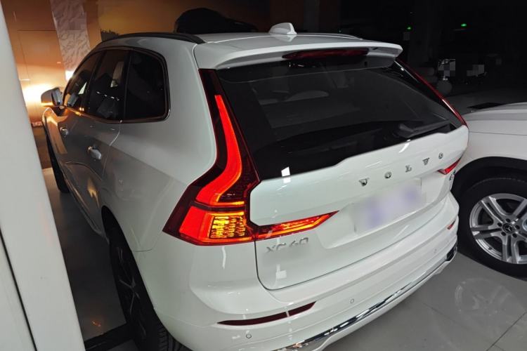 Used Volvo XC60 2026 B5 4x4 Smart Luxury Edition