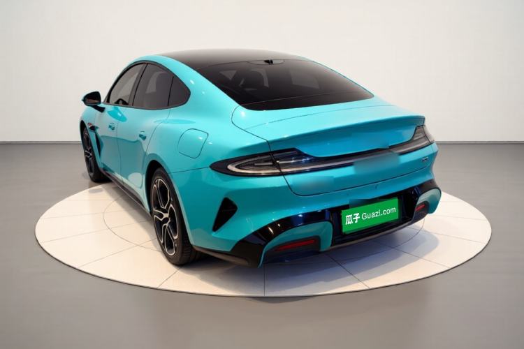 Used Xiaomi Auto SU7 2024 Rear-Drive Long-Range Intelligent Driving Version Exterior 3