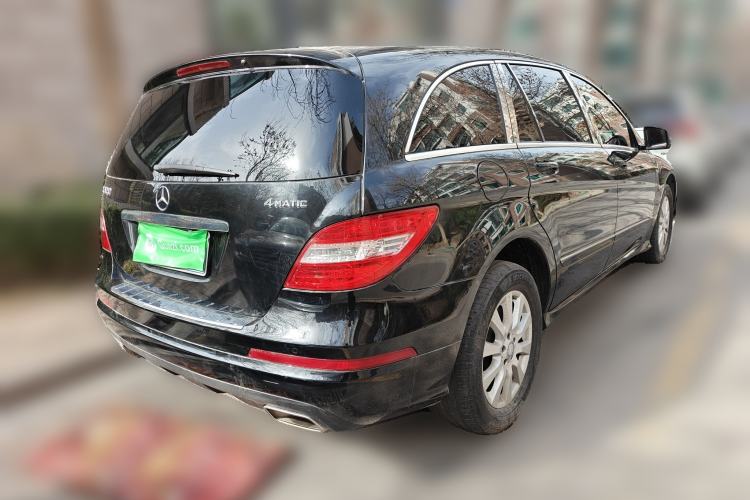 Used Mercedes-Benz R-Class 2017 R 320 4MATIC Business Edition Prestige Model