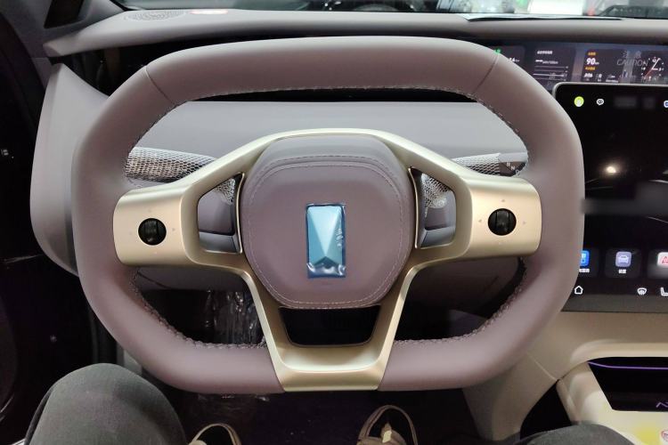 Used Avatr 06 2025 Max All-Electric Version