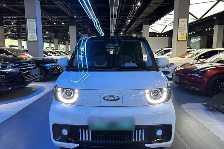 Used Chery New Energy QQ Ice Cream 2022 170km Sundae Phosphate Lithium-Ion