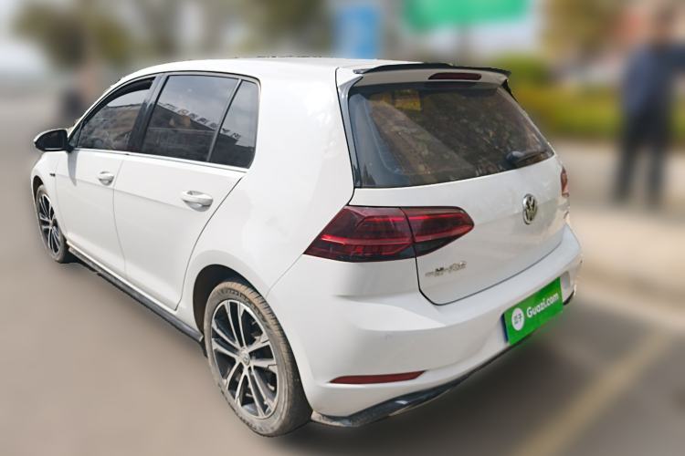 Used Volkswagen Golf 2018 280TSI Automatic R-Line Model
