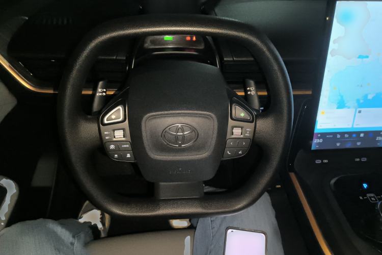 Used Toyota bZ3 2024 517 km Elite PRO Steering Wheel