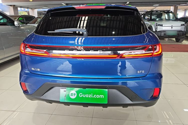 Used SERES SF5 2021 Four-Wheel Drive Freedom Expedition Edition
