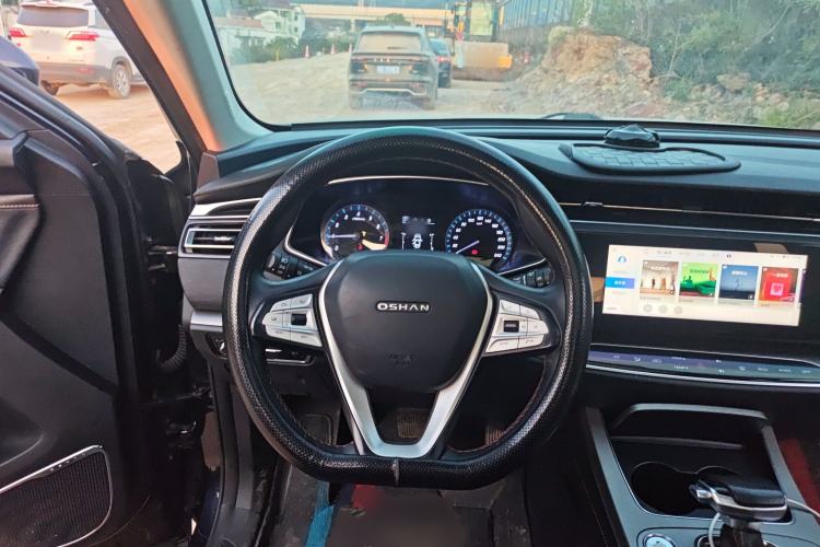 Used CHANGAN OSHAN X7 2020 1.5T Automatic Prestige Edition
