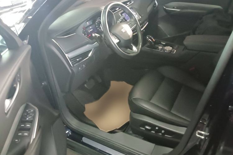 Used Cadillac XT4 2021 28T Two-Wheel Drive Leading Version