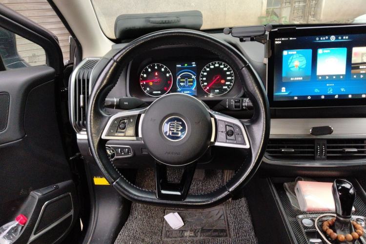 Used BYD Tang 2018 2.0T Automatic Smart Connect Prestige 7-Seater China V Standard Steering Wheel