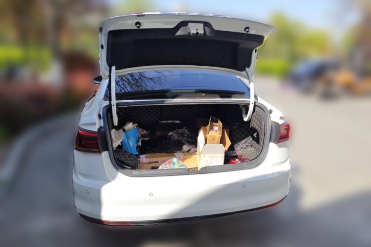 Used Volkswagen Bora 2019 1.5L Automatic Fashion Model Trunk