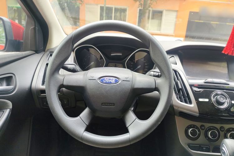 Used Ford Focus 2012 Hatchback 1.6L Automatic Comfort Model
