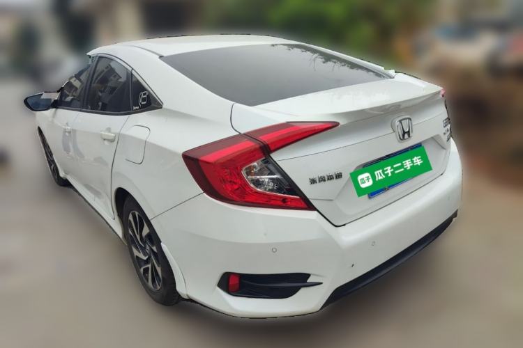 Used Honda Civic 2016 220TURBO CVT Luxury Edition Rear Left 45 Deg