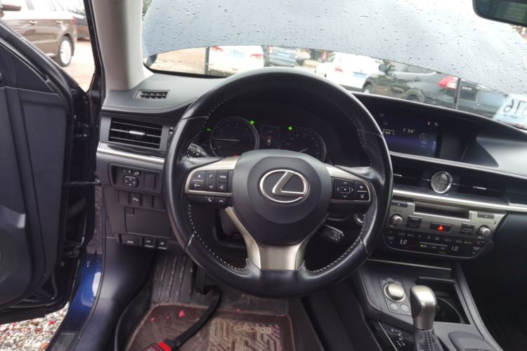 Used Lexus ES 2015 200 Elite Edition Steering Wheel