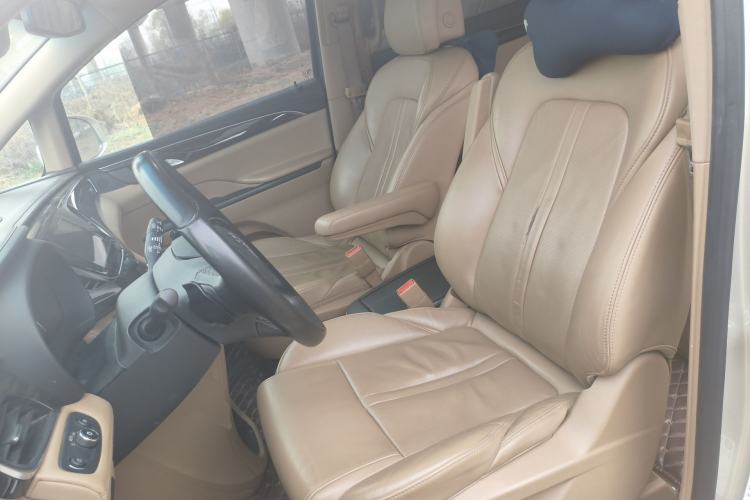 Used Buick GL8 2017 ES 28T Flagship Model China V Standard
