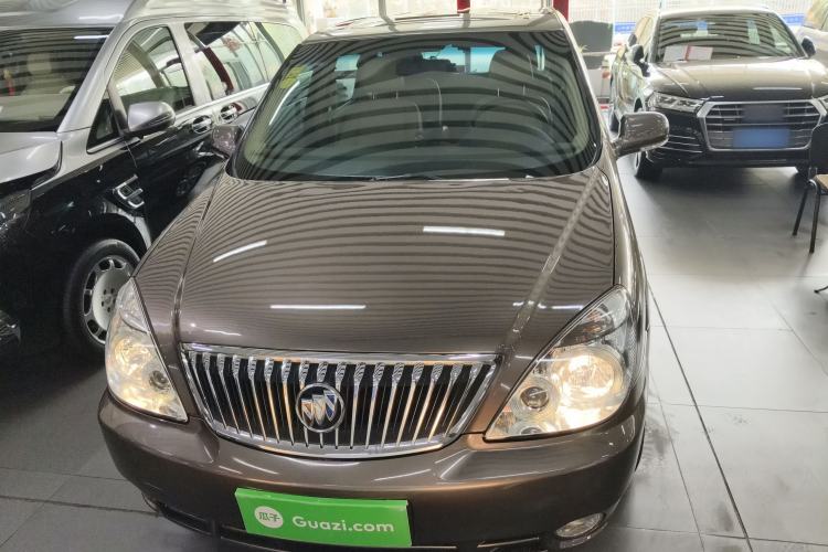 Used Buick GL8 2014 2.4L Executive Edition
