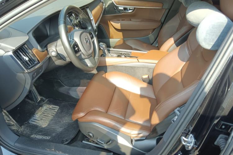 Used Volvo S90 2020 T5 Zhiyuan Luxury Edition