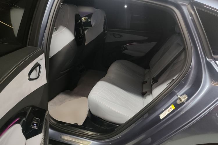 Used BYD Seal 2022 700 km Long-Range Rear-Wheel-Drive Version
