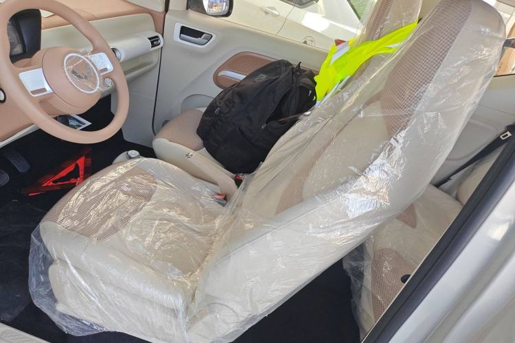 Used Wuling Hongguang MINIEV 2024 3rd Generation 215km Youth Edition