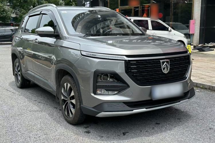 Used Baojun 530 2021 Global Car Anniversary Edition 1.5T CVT Luxury Model 5 Seats

