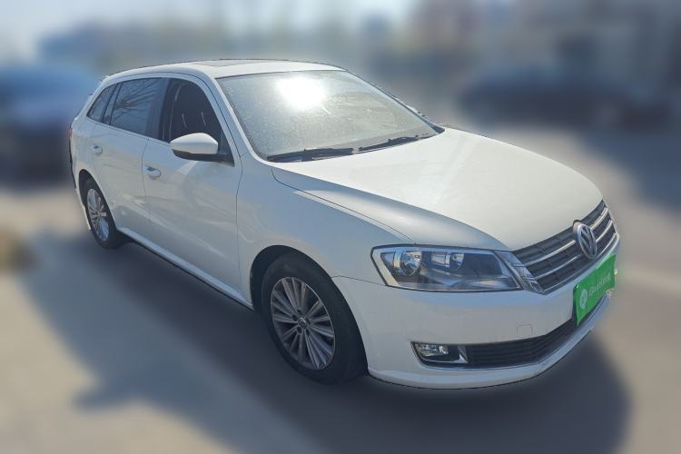 Used Volkswagen Gran Lavida 2013 1.4 TSI Automatic Comfort Model