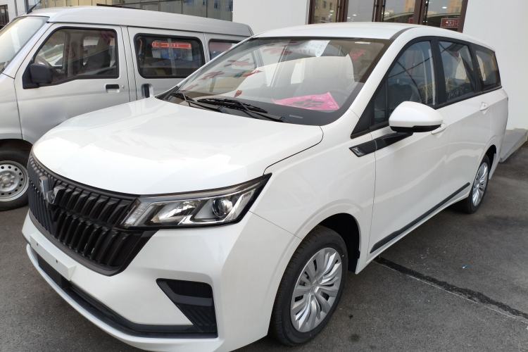 Used Wuling Jiachen 2022 1.5L Manual Enjoyment Elite Model
