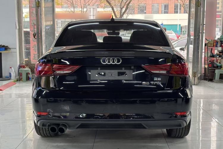 Used Audi A3 2018 30th Anniversary Edition Limousine 35 TFSI Ambition Model
