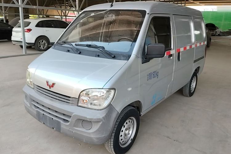 Used Wuling Zhiguang 2020 1.2L Van Utility Model China VI Emission Standard 2 Seats LSI