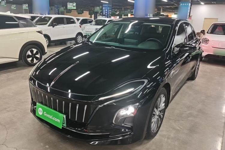 Used Hongqi E-QM5 2022 431 km Charge & Enjoy Edition